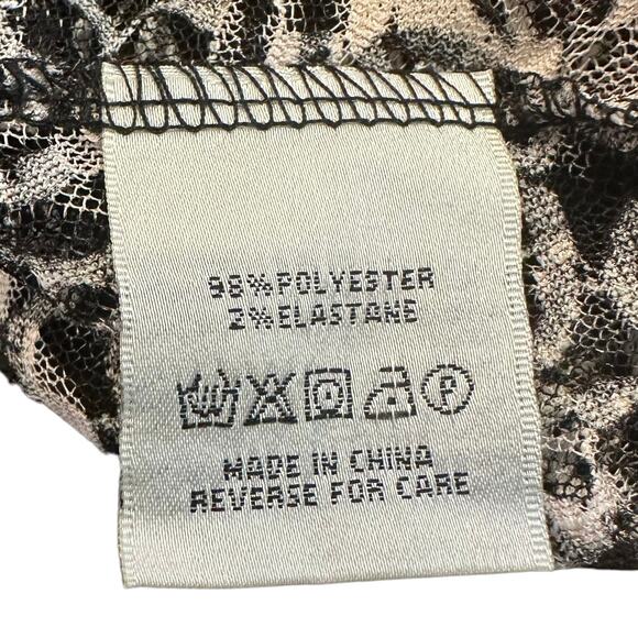 Dor Dor Couture Womens black and white polka dot floral lace top Medium - Picture 7 of 7